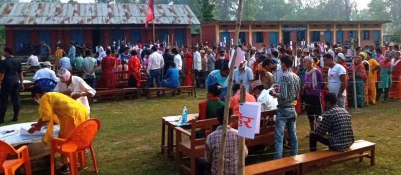 कैलालीमा मतदान उत्साहजनक