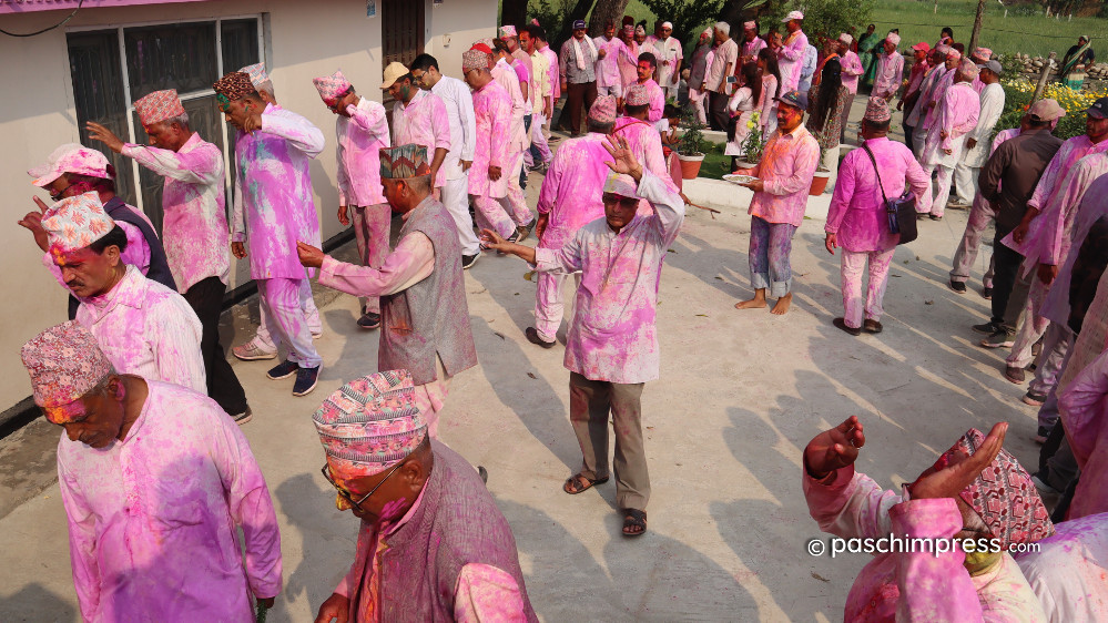 ‘रुपाली होली’को पुस्त्यौली उमङ्ग