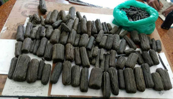 दार्चुलाबाट ९ किलो चरेससहित बैतडीका दुई जना पक्राउ