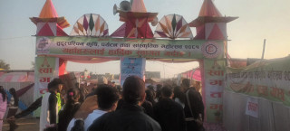 सुदूरपश्चिम महोत्सवमा स्वदेशमै उत्पादित वस्तुहरू विक्री, घट्दो व्यापार
