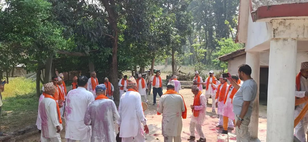 कन्चनपुरमा होलीको रौनक